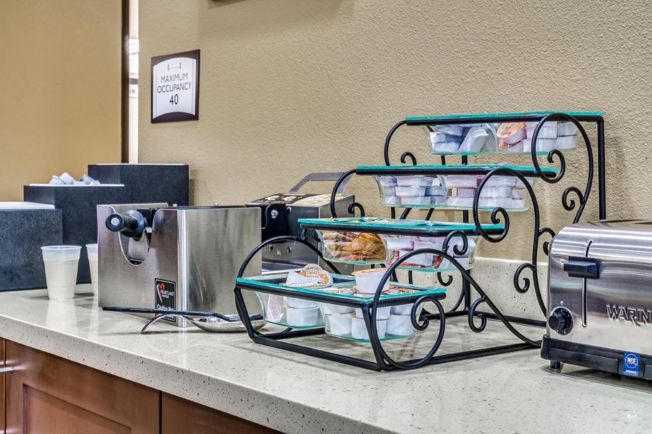 Staybridge Suites Lubbock South By Ihg Екстер'єр фото