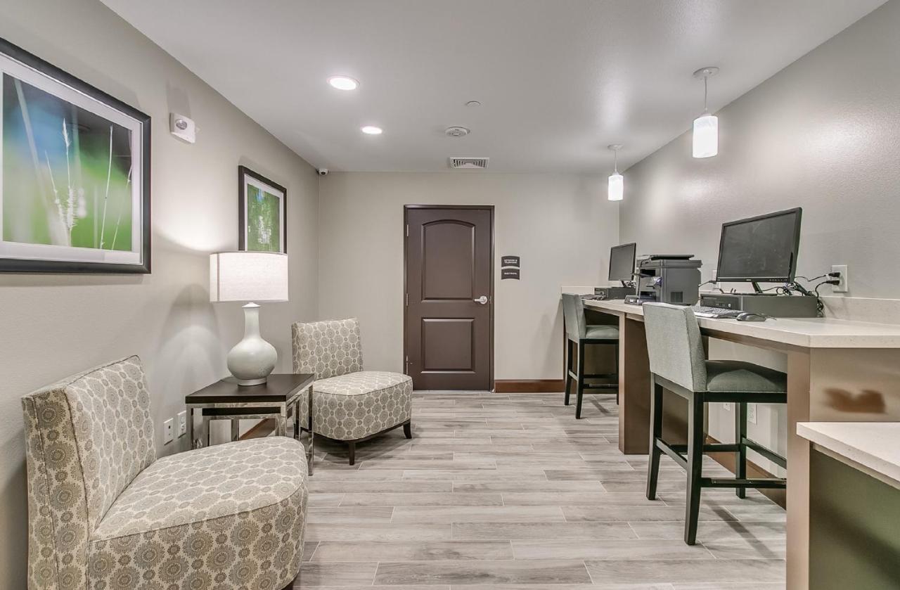 Staybridge Suites Lubbock South By Ihg Екстер'єр фото