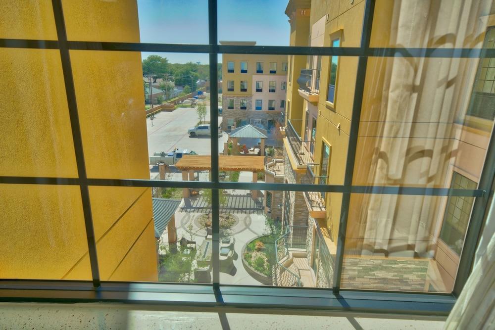 Staybridge Suites Lubbock South By Ihg Екстер'єр фото