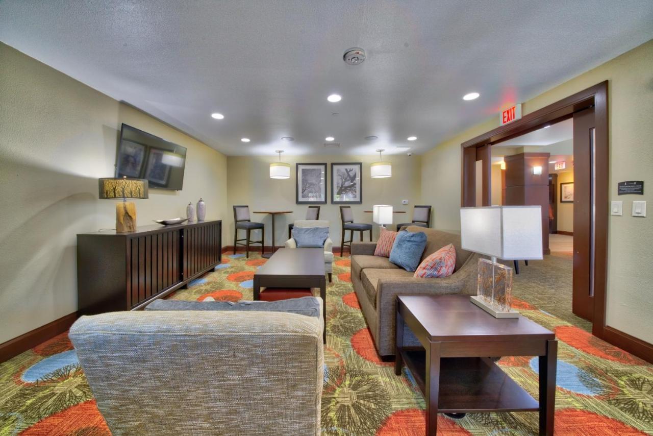 Staybridge Suites Lubbock South By Ihg Екстер'єр фото